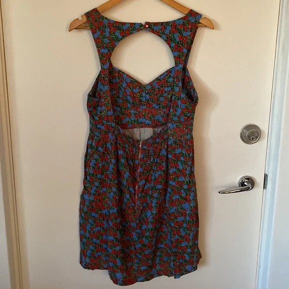 Tigerlily Floral Mini Summer/ Spring Dress AU 14 Rayon Lightweight Pre Owned EC - Picture 6 of 13